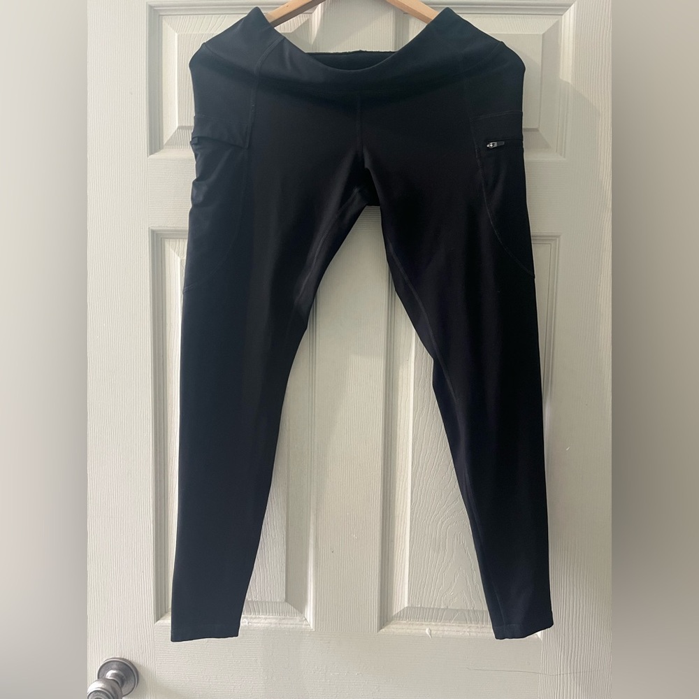 Wind River Black Leggings